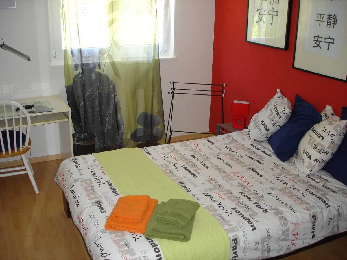 Bnb Le Relais Du Chateau Aigle Exterior photo